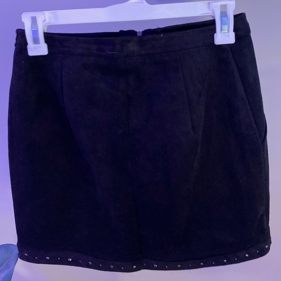 Black American Eagle Outfitters Velvet Skirt - Picture 2 of 2